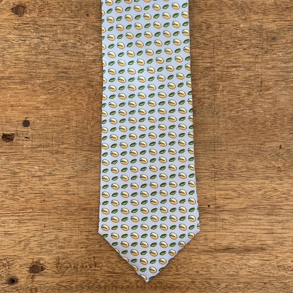 Vineyard Vines Pistachios and Almonds Silk - Picture 9 of 9